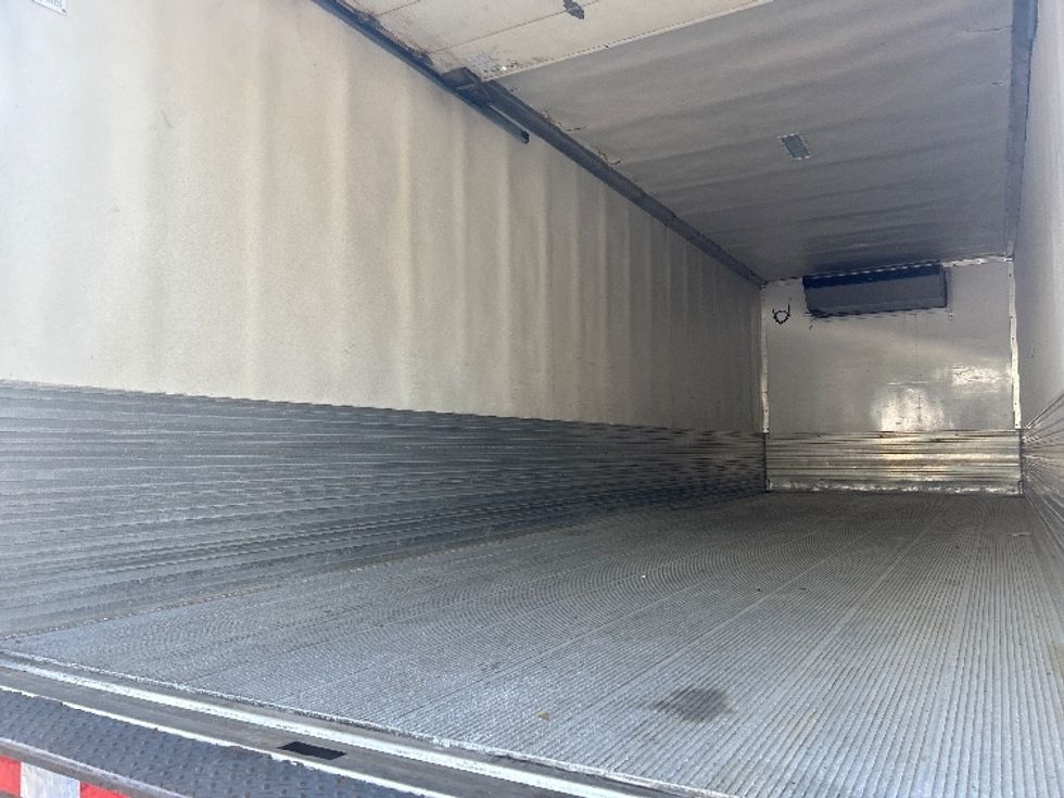 Refrigerated Truck-Light and Medium Duty Trucks-International-2020-MV607-New Bedford-MA-365,044\n\t\tmiles-$ 10,500 - Image 11