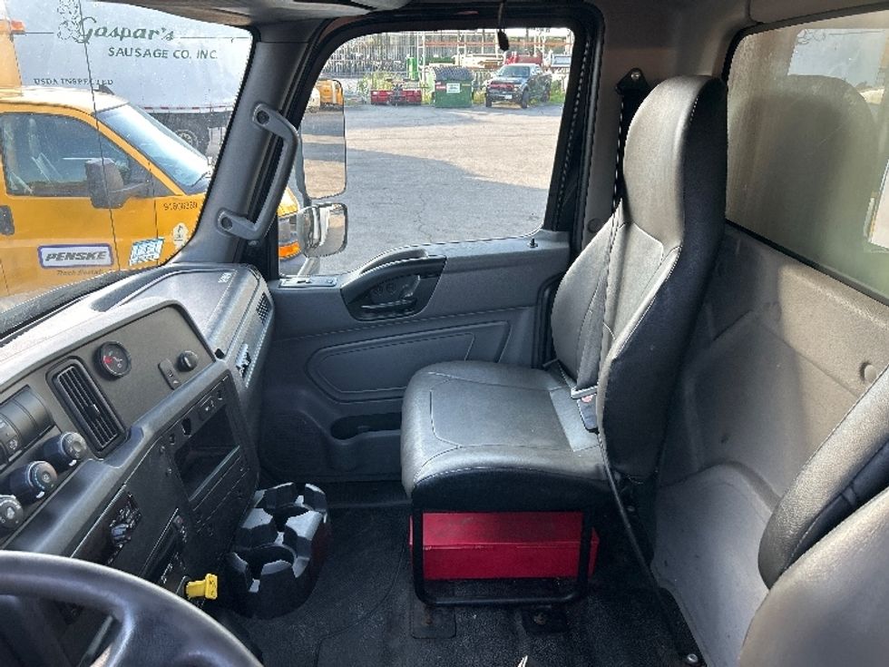 Refrigerated Truck-Light and Medium Duty Trucks-International-2020-MV607-New Bedford-MA-365,044\n\t\tmiles-$ 10,500 - Image 19