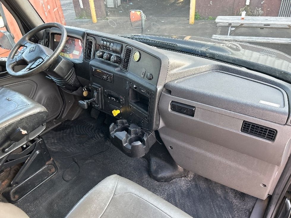 Refrigerated Truck-Light and Medium Duty Trucks-International-2020-MV607-New Bedford-MA-365,044\n\t\tmiles-$ 10,500 - Image 21