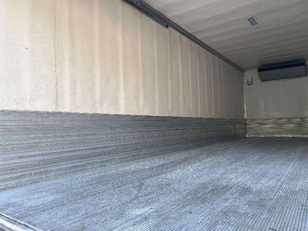 Refrigerated Truck-Light and Medium Duty Trucks-International-2020-MV607-New Bedford-MA-371,983\n\t\tmiles-$ 11,000 - Image 11
