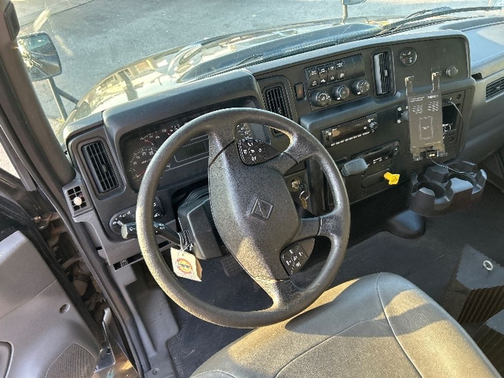 Refrigerated Truck-Light and Medium Duty Trucks-International-2020-MV607-New Bedford-MA-371,983\n\t\tmiles-$ 11,000 - Image 18