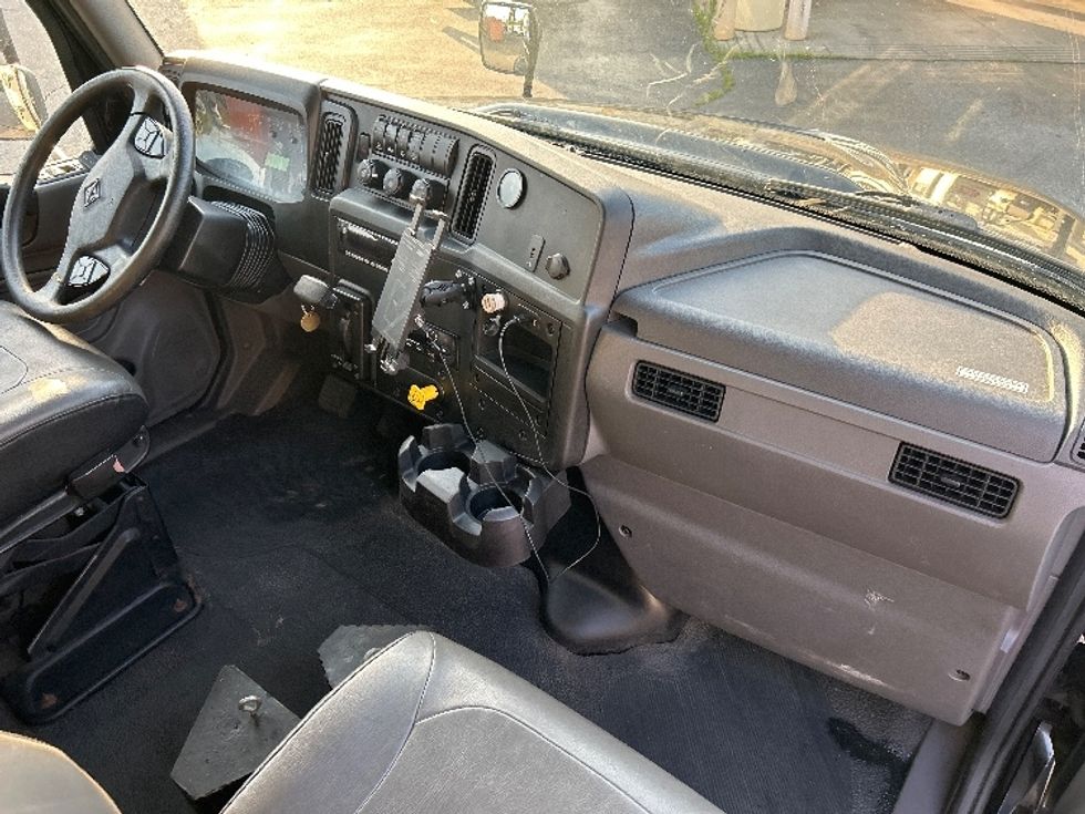 Refrigerated Truck-Light and Medium Duty Trucks-International-2020-MV607-New Bedford-MA-371,983\n\t\tmiles-$ 11,000 - Image 21