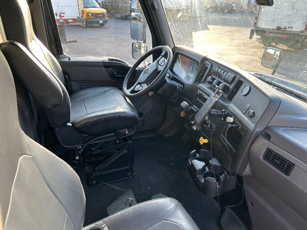 Refrigerated Truck-Light and Medium Duty Trucks-International-2020-MV607-New Bedford-MA-371,983\n\t\tmiles-$ 11,000 - Image 22