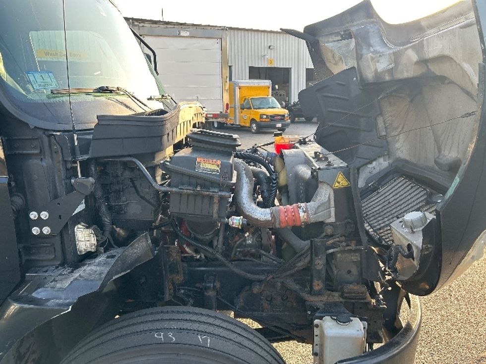 Refrigerated Truck-Light and Medium Duty Trucks-International-2020-MV607-New Bedford-MA-371,983\n\t\tmiles-$ 11,000 - Image 23