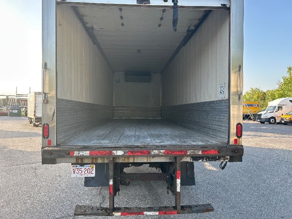 Refrigerated Truck-Light and Medium Duty Trucks-International-2020-MV607-New Bedford-MA-371,983\n\t\tmiles-$ 11,000 - Image 8