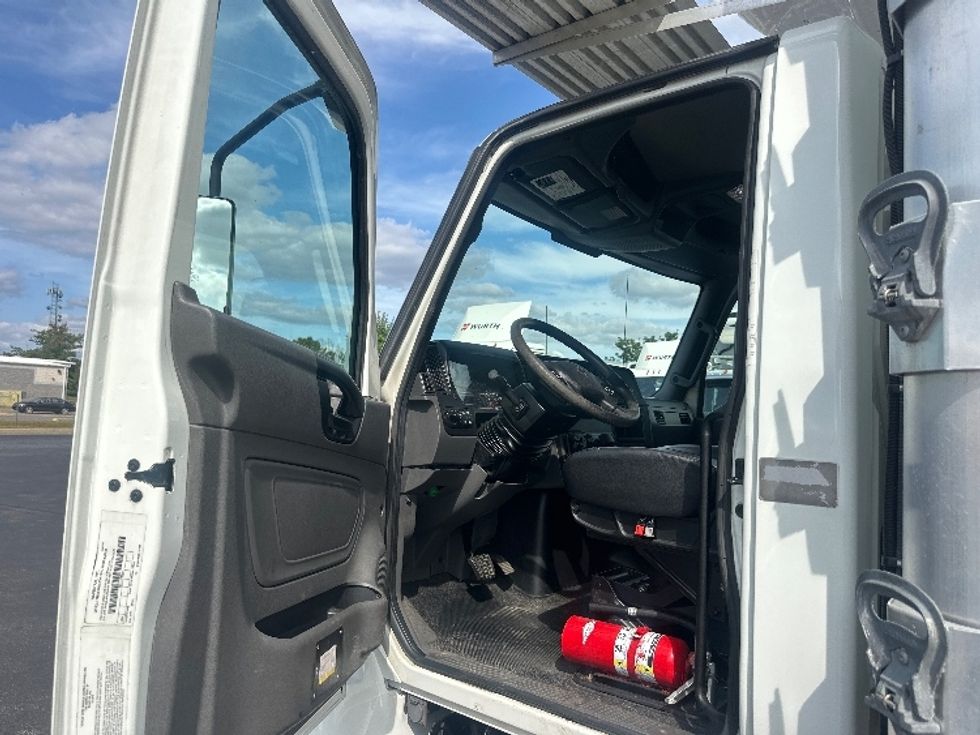 Refrigerated Truck-Light and Medium Duty Trucks-International-2020-MV607-New Castle-DE-128,531\n\t\tmiles-$ 57,000 - Image 15