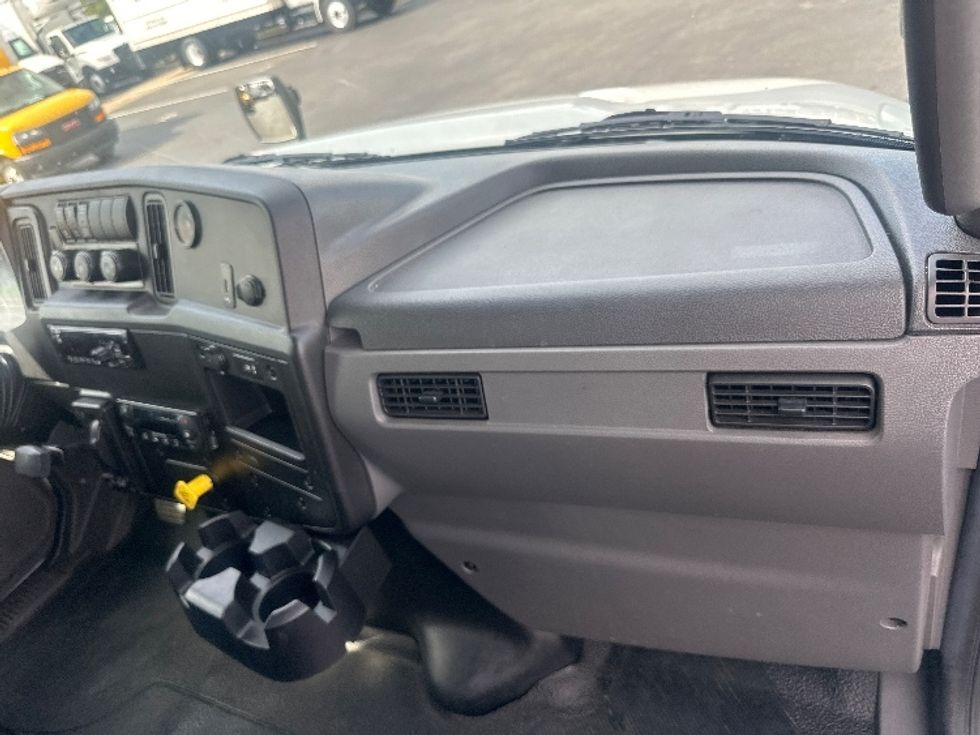 Refrigerated Truck-Light and Medium Duty Trucks-International-2020-MV607-New Castle-DE-128,531\n\t\tmiles-$ 57,000 - Image 20
