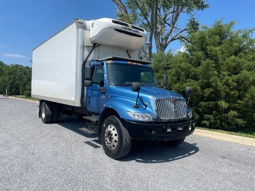 Refrigerated Truck-Light and Medium Duty Trucks-International-2020-MV607-New Castle-DE-218,502\n\t\tmiles-$ 42,500 - Image 1
