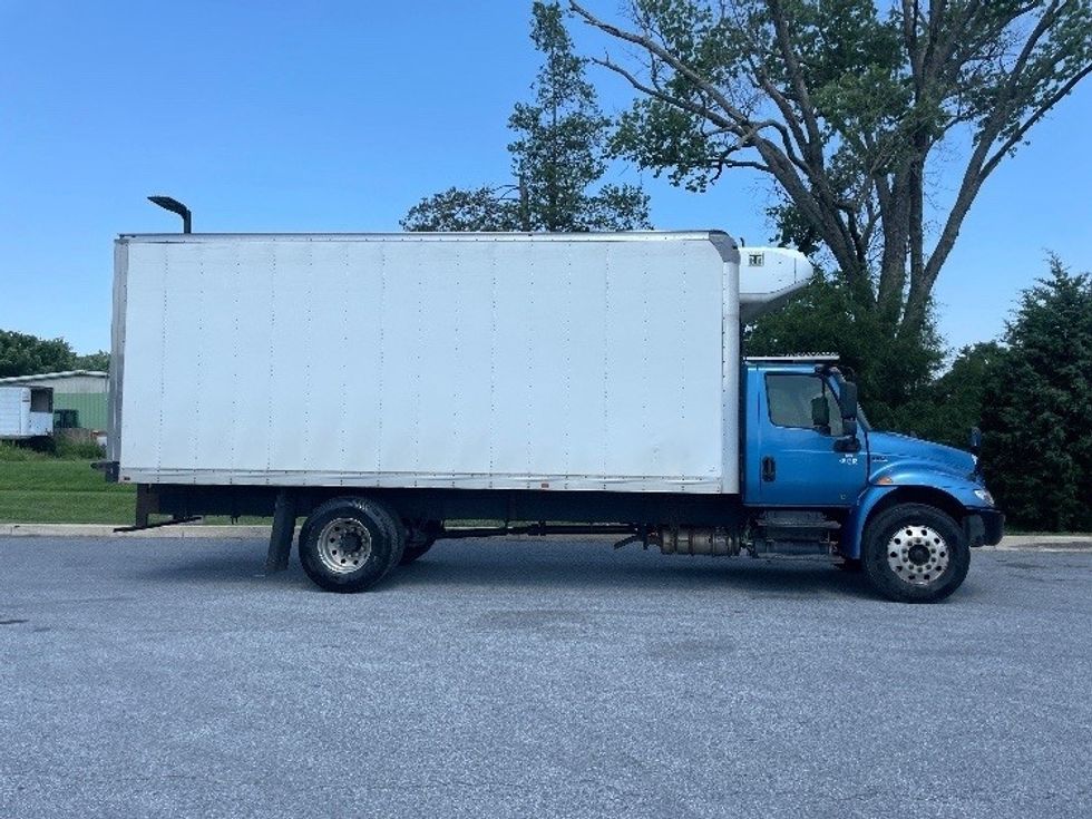 Refrigerated Truck-Light and Medium Duty Trucks-International-2020-MV607-New Castle-DE-218,502\n\t\tmiles-$ 42,500 - Image 15