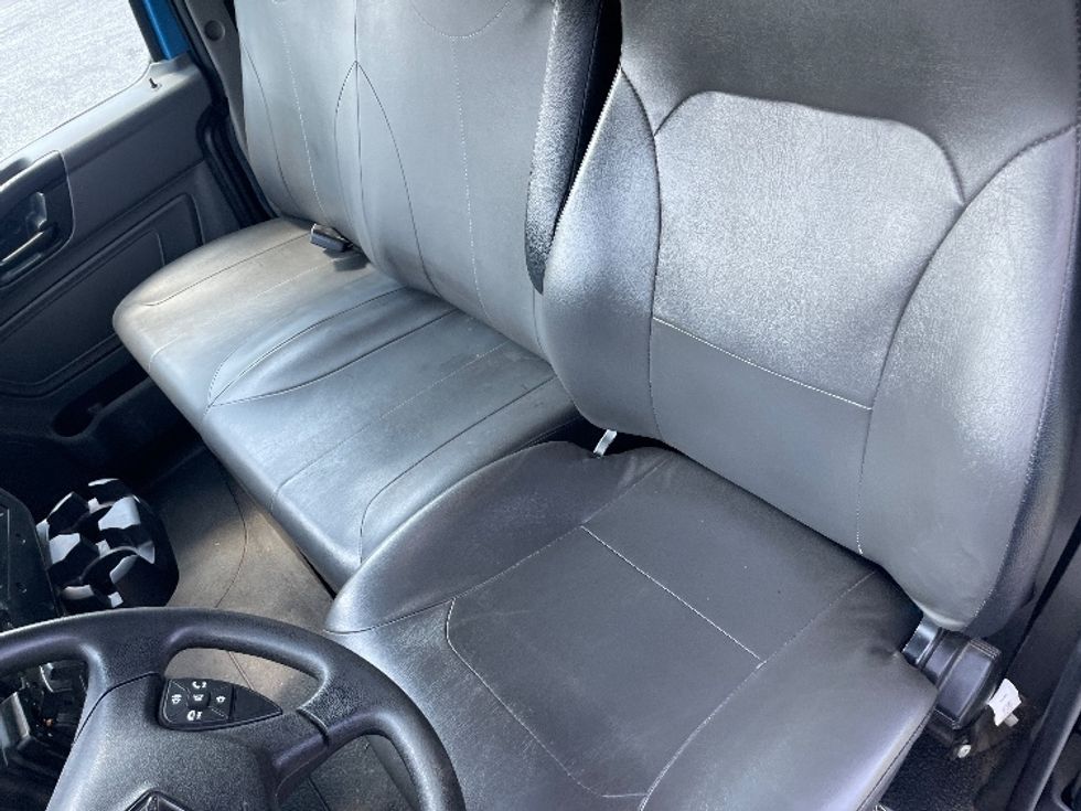 Refrigerated Truck-Light and Medium Duty Trucks-International-2020-MV607-New Castle-DE-218,502\n\t\tmiles-$ 42,500 - Image 19