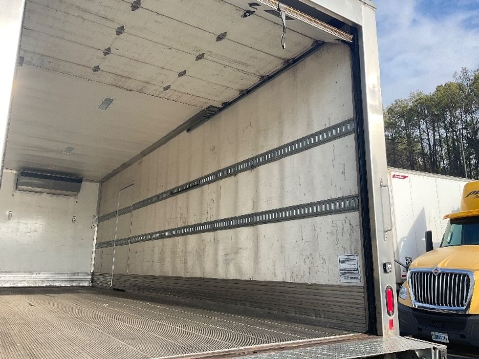 Refrigerated Truck-Light and Medium Duty Trucks-International-2020-MV607-Norcross-GA-221,014\n\t\tmiles-$ 67,500 - Image 12