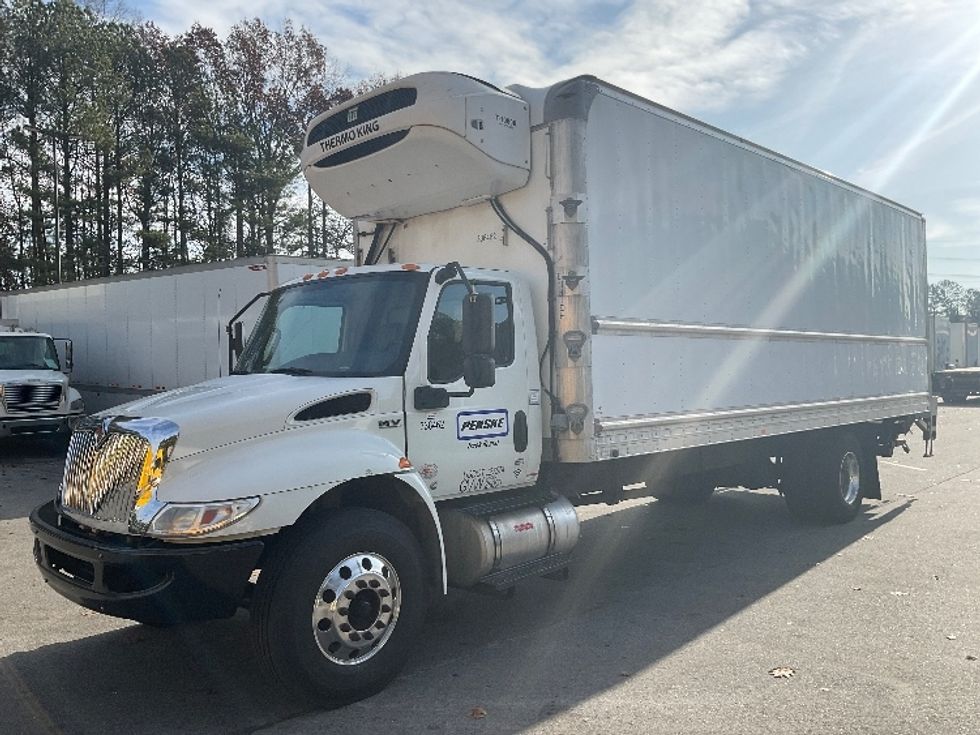 Refrigerated Truck-Light and Medium Duty Trucks-International-2020-MV607-Norcross-GA-221,014\n\t\tmiles-$ 67,500 - Image 3