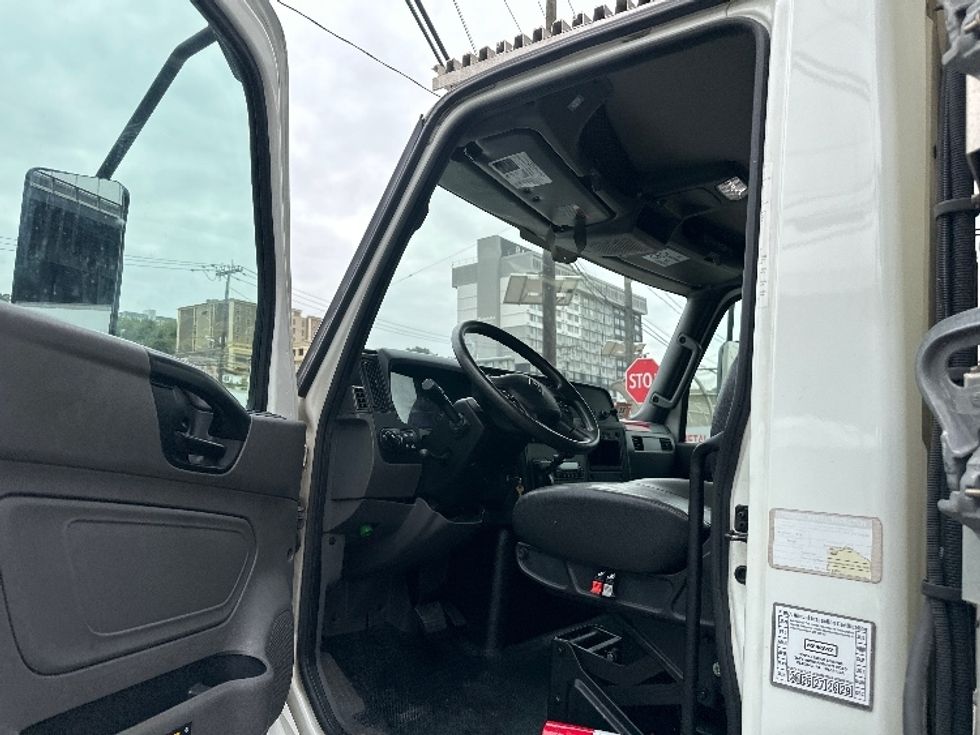Refrigerated Truck-Light and Medium Duty Trucks-International-2020-MV607-North Bergen-NJ-107,695\n\t\tmiles-$ 56,500 - Image 16