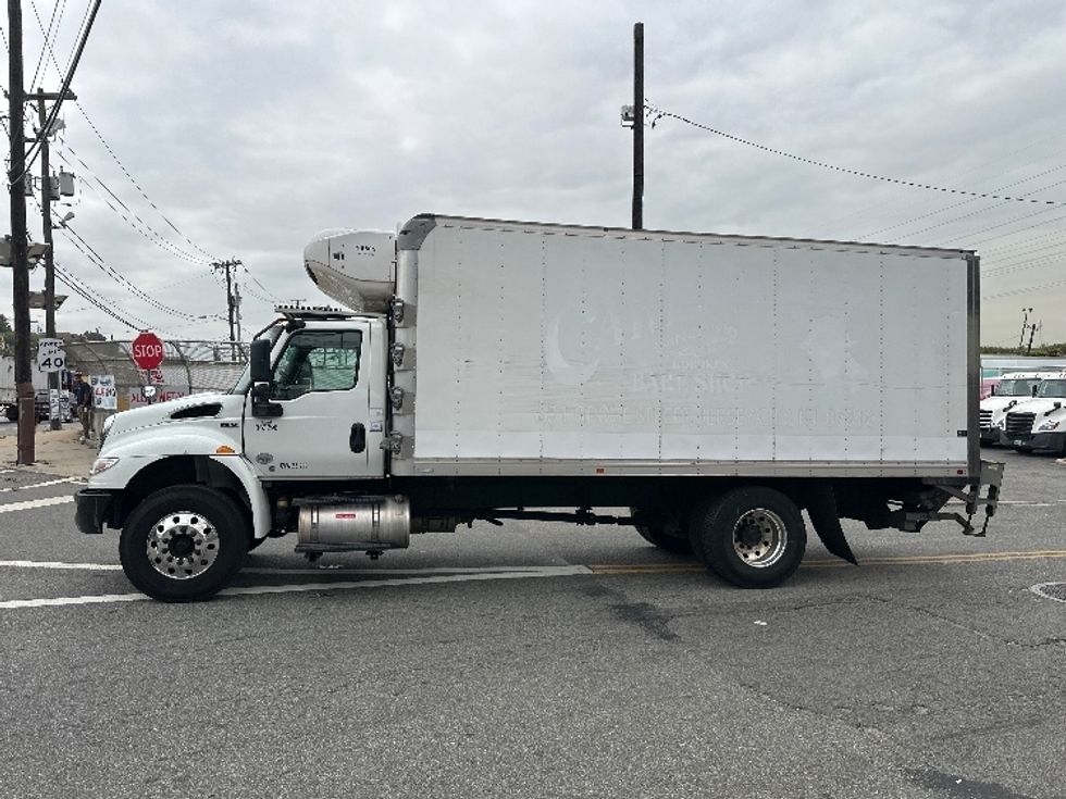Refrigerated Truck-Light and Medium Duty Trucks-International-2020-MV607-North Bergen-NJ-107,695\n\t\tmiles-$ 56,500 - Image 4