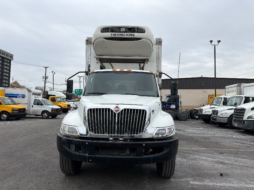 Refrigerated Truck-Light and Medium Duty Trucks-International-2020-MV607-North Bergen-NJ-172,909\n\t\tmiles-$ 51,750 - Image 2