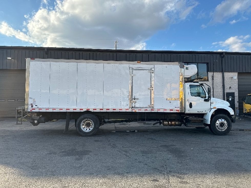Refrigerated Truck-Light and Medium Duty Trucks-International-2020-MV607-North Bergen-NJ-197,003\n\t\tmiles-$ 46,000 - Image 15