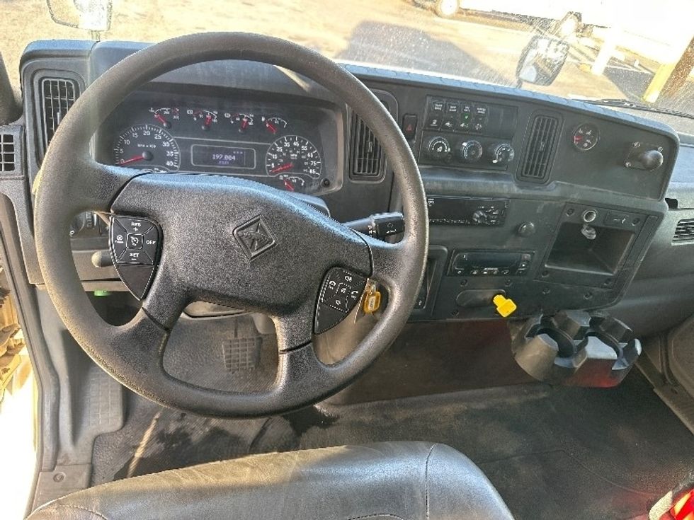 Refrigerated Truck-Light and Medium Duty Trucks-International-2020-MV607-North Bergen-NJ-197,003\n\t\tmiles-$ 46,000 - Image 18