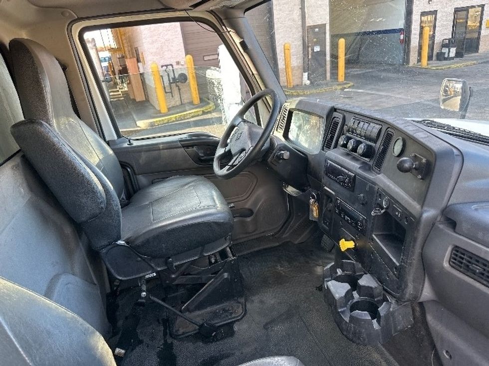 Refrigerated Truck-Light and Medium Duty Trucks-International-2020-MV607-North Bergen-NJ-197,003\n\t\tmiles-$ 46,000 - Image 22