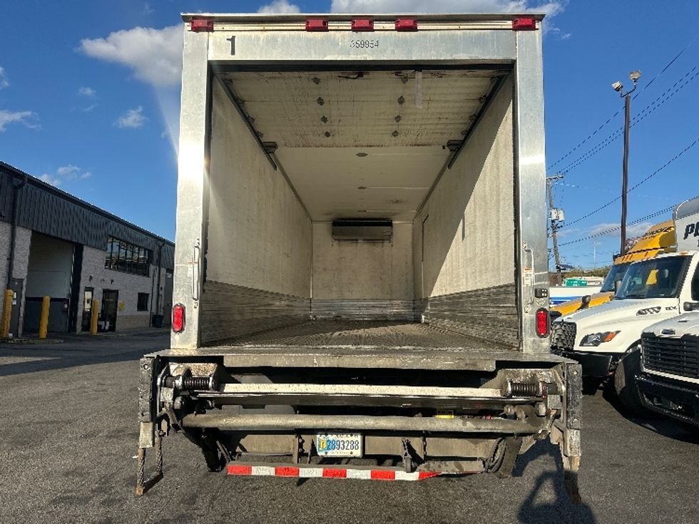 Refrigerated Truck-Light and Medium Duty Trucks-International-2020-MV607-North Bergen-NJ-197,003\n\t\tmiles-$ 46,000 - Image 8