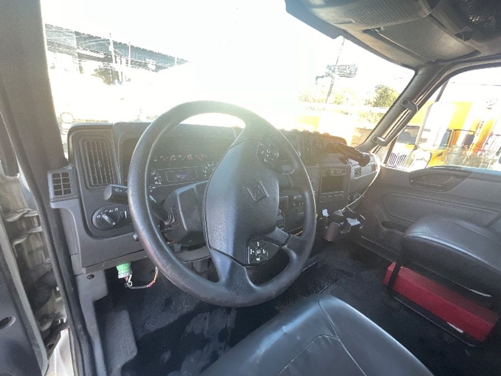 Refrigerated Truck-Light and Medium Duty Trucks-International-2020-MV607-North Bergen-NJ-264,535\n\t\tmiles-$ 38,250 - Image 17