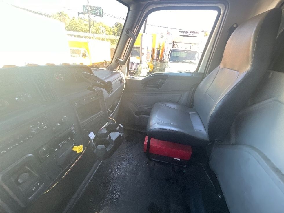 Refrigerated Truck-Light and Medium Duty Trucks-International-2020-MV607-North Bergen-NJ-264,535\n\t\tmiles-$ 38,250 - Image 19