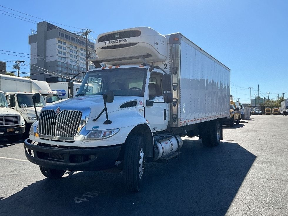 Refrigerated Truck-Light and Medium Duty Trucks-International-2020-MV607-North Bergen-NJ-264,535\n\t\tmiles-$ 38,250 - Image 3