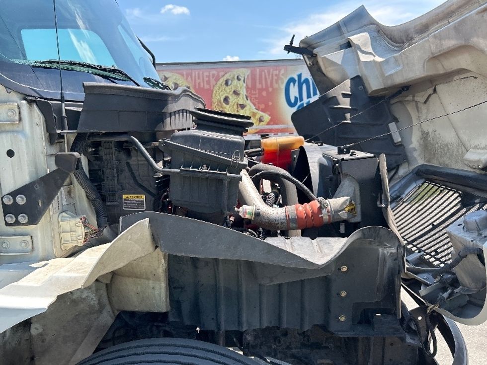 Refrigerated Truck-Light and Medium Duty Trucks-International-2020-MV607-Ocala-FL-177,357\n\t\tmiles-$ 61,000 - Image 21