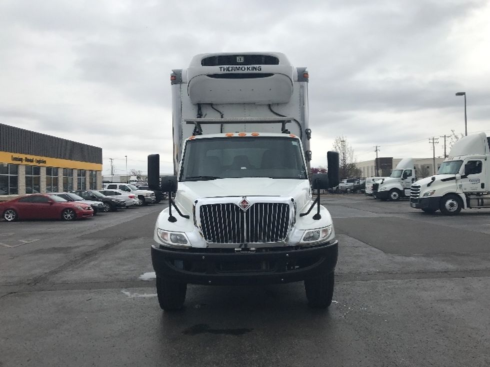 Refrigerated Truck-Light and Medium Duty Trucks-International-2020-MV607-Oklahoma City-OK-208,147\n\t\tmiles-$ 51,750 - Image 2