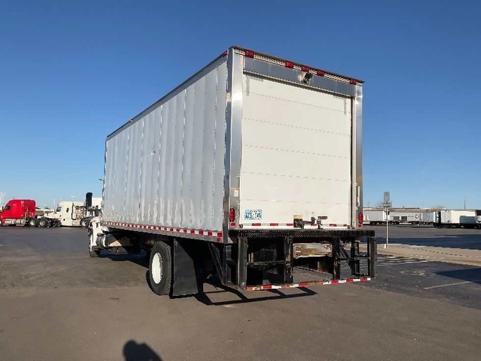 Refrigerated Truck-Light and Medium Duty Trucks-International-2020-MV607-Oklahoma City-OK-208,147\n\t\tmiles-$ 51,750 - Image 6