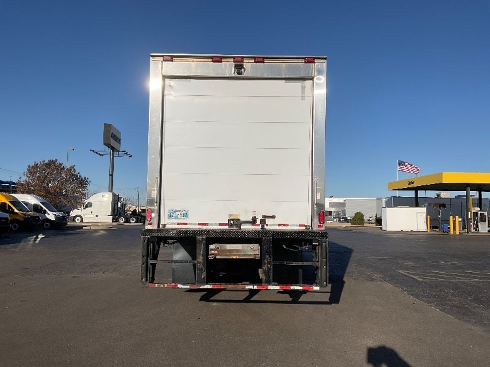 Refrigerated Truck-Light and Medium Duty Trucks-International-2020-MV607-Oklahoma City-OK-208,147\n\t\tmiles-$ 51,750 - Image 7