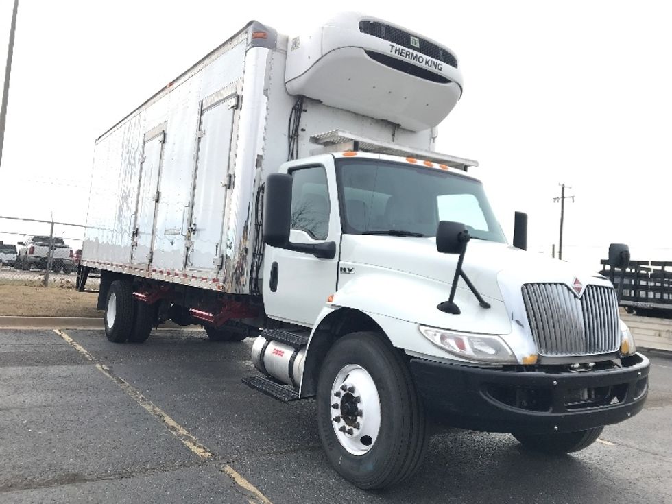 Refrigerated Truck-Light and Medium Duty Trucks-International-2020-MV607-Oklahoma City-OK-209,597\n\t\tmiles-$ 55,750 - Image 1