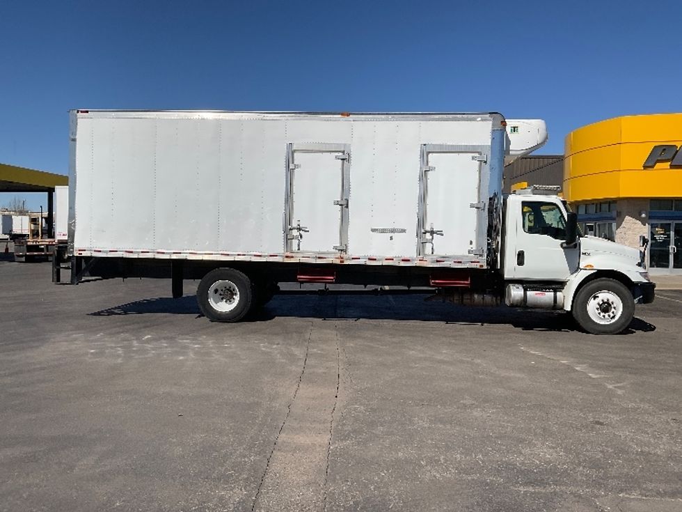 Refrigerated Truck-Light and Medium Duty Trucks-International-2020-MV607-Oklahoma City-OK-209,597\n\t\tmiles-$ 55,750 - Image 15