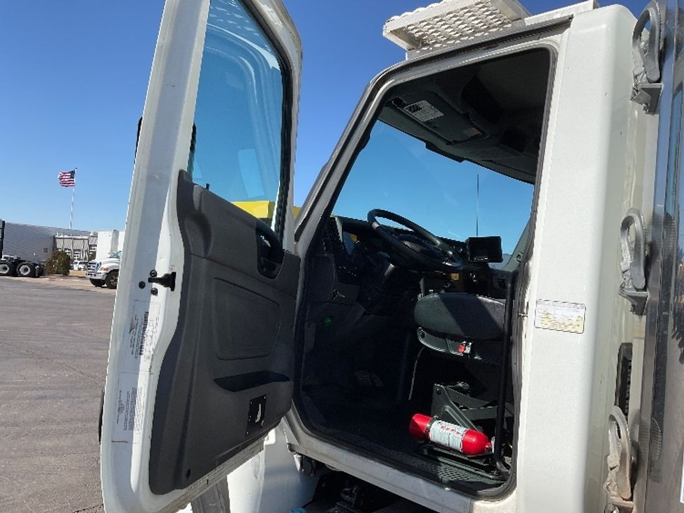 Refrigerated Truck-Light and Medium Duty Trucks-International-2020-MV607-Oklahoma City-OK-209,597\n\t\tmiles-$ 55,750 - Image 16