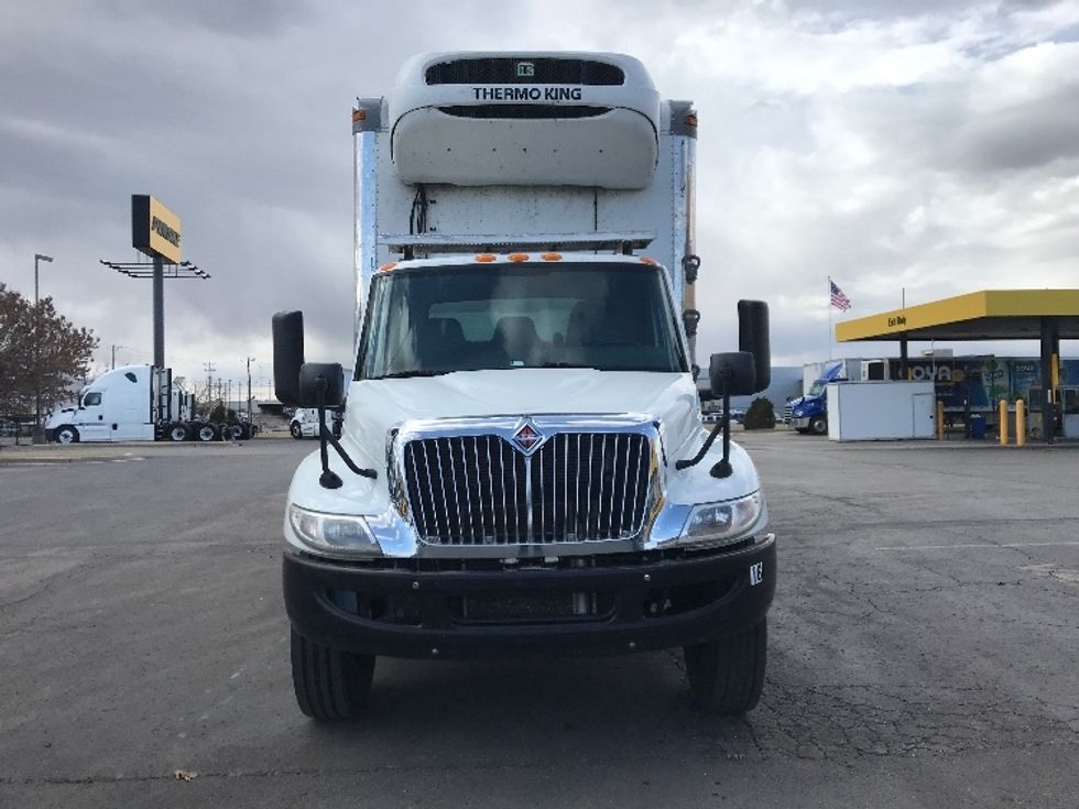 Refrigerated Truck-Light and Medium Duty Trucks-International-2020-MV607-Oklahoma City-OK-209,597\n\t\tmiles-$ 55,750 - Image 2