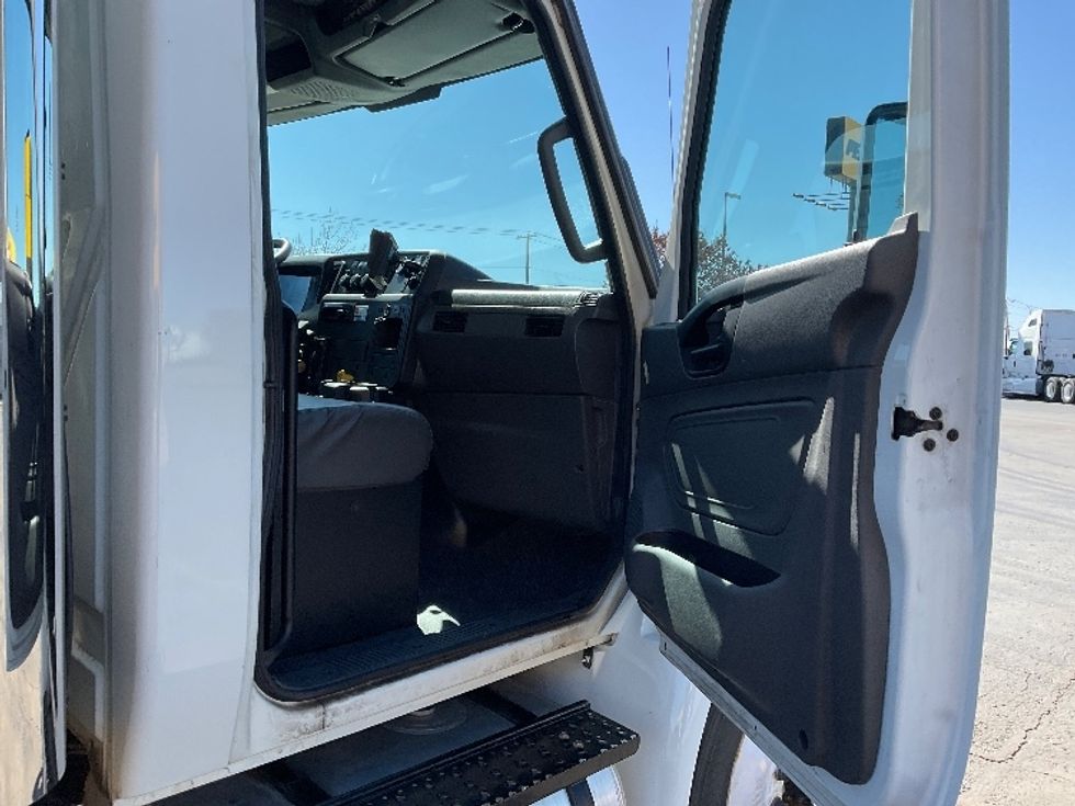 Refrigerated Truck-Light and Medium Duty Trucks-International-2020-MV607-Oklahoma City-OK-209,597\n\t\tmiles-$ 55,750 - Image 20