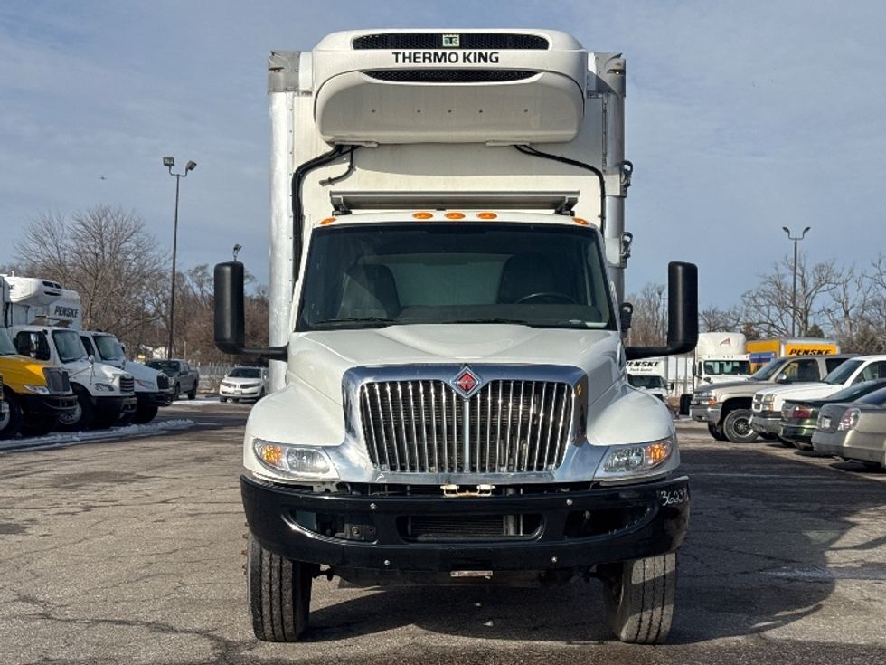 Refrigerated Truck-Light and Medium Duty Trucks-International-2020-MV607-Omaha-NE-41,397\n\t\tmiles-$ 78,000 - Image 2