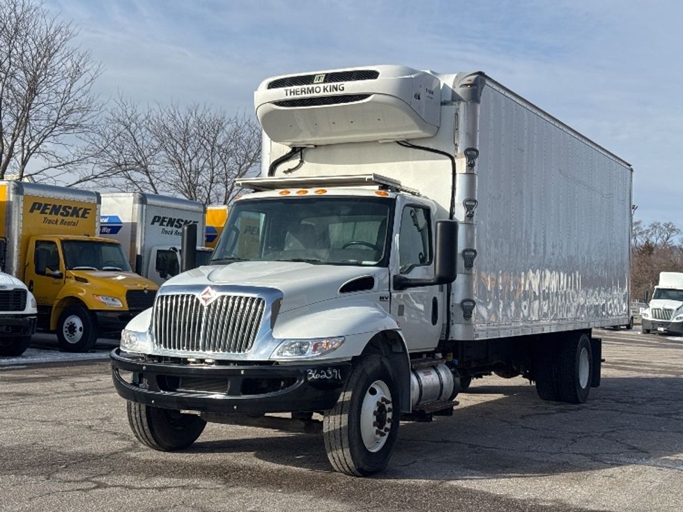 Refrigerated Truck-Light and Medium Duty Trucks-International-2020-MV607-Omaha-NE-41,397\n\t\tmiles-$ 78,000 - Image 3