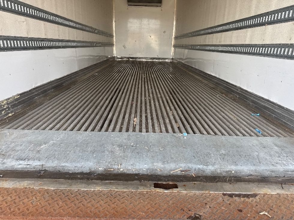 Refrigerated Truck-Light and Medium Duty Trucks-International-2020-MV607-Omaha-NE-41,397\n\t\tmiles-$ 78,000 - Image 9