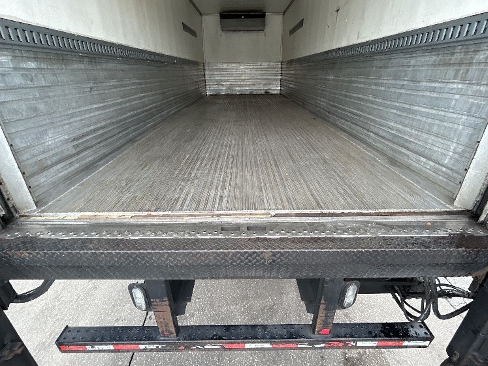 Refrigerated Truck-Light and Medium Duty Trucks-International-2020-MV607-Orlando-FL-205,277\n\t\tmiles-$ 58,250 - Image 10