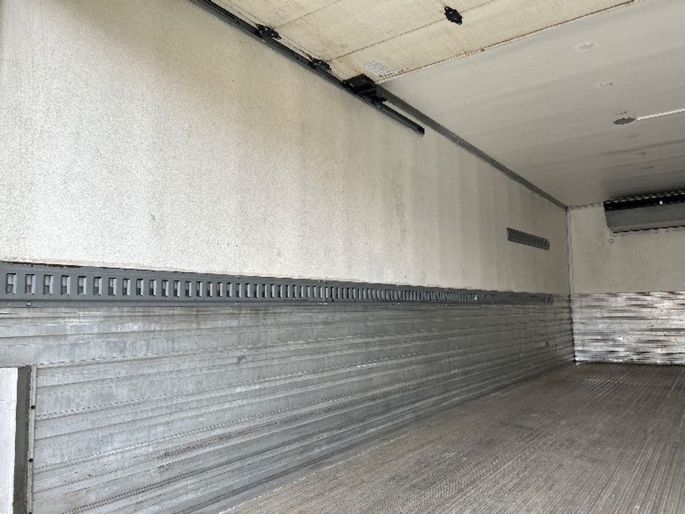 Refrigerated Truck-Light and Medium Duty Trucks-International-2020-MV607-Orlando-FL-205,277\n\t\tmiles-$ 58,250 - Image 11