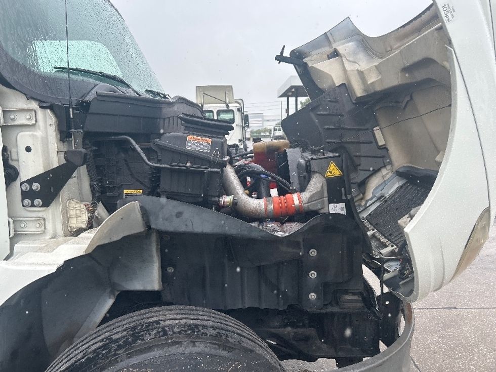 Refrigerated Truck-Light and Medium Duty Trucks-International-2020-MV607-Orlando-FL-205,277\n\t\tmiles-$ 58,250 - Image 21