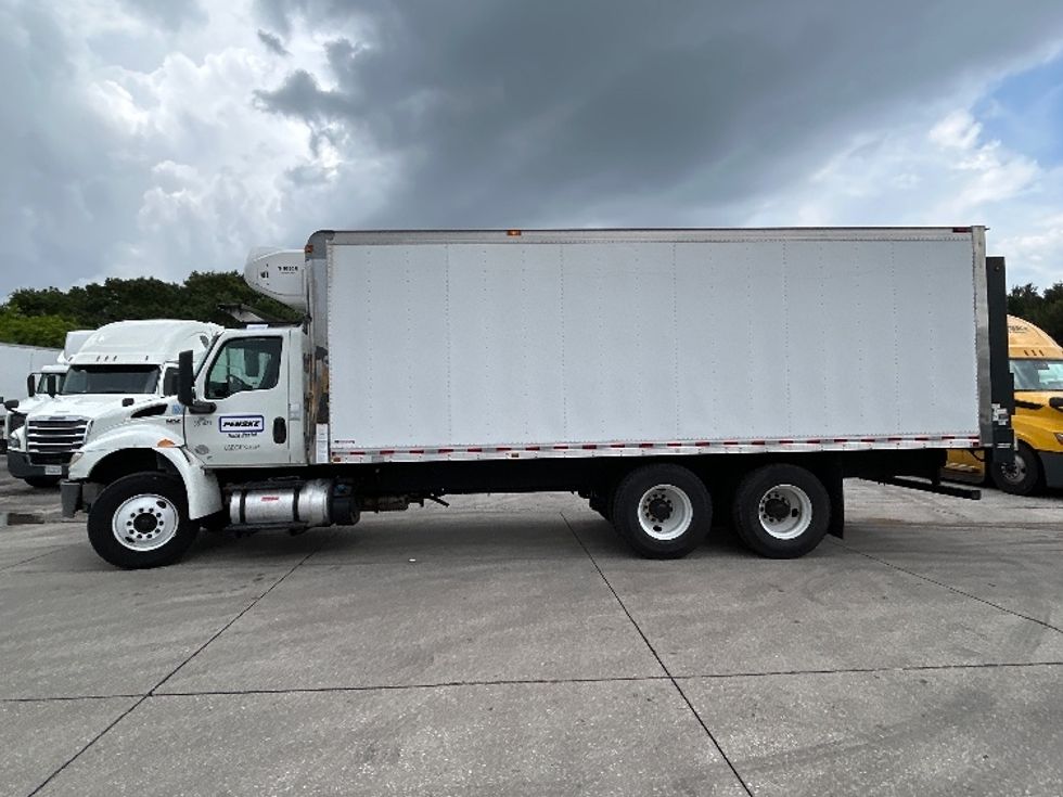Refrigerated Truck-Light and Medium Duty Trucks-International-2020-MV607-Orlando-FL-205,277\n\t\tmiles-$ 58,250 - Image 4