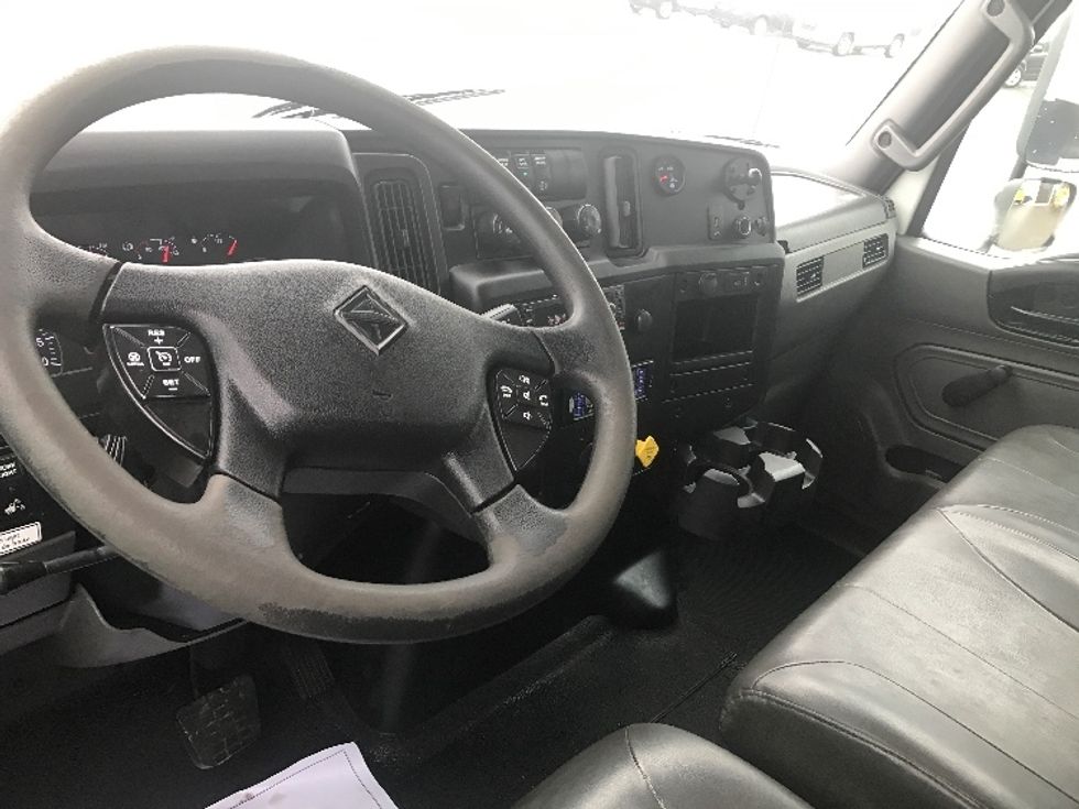 Refrigerated Truck-Light and Medium Duty Trucks-International-2020-MV607-Oshawa-ON-246,487\n\t\tkm-$ 67,750 - Image 17