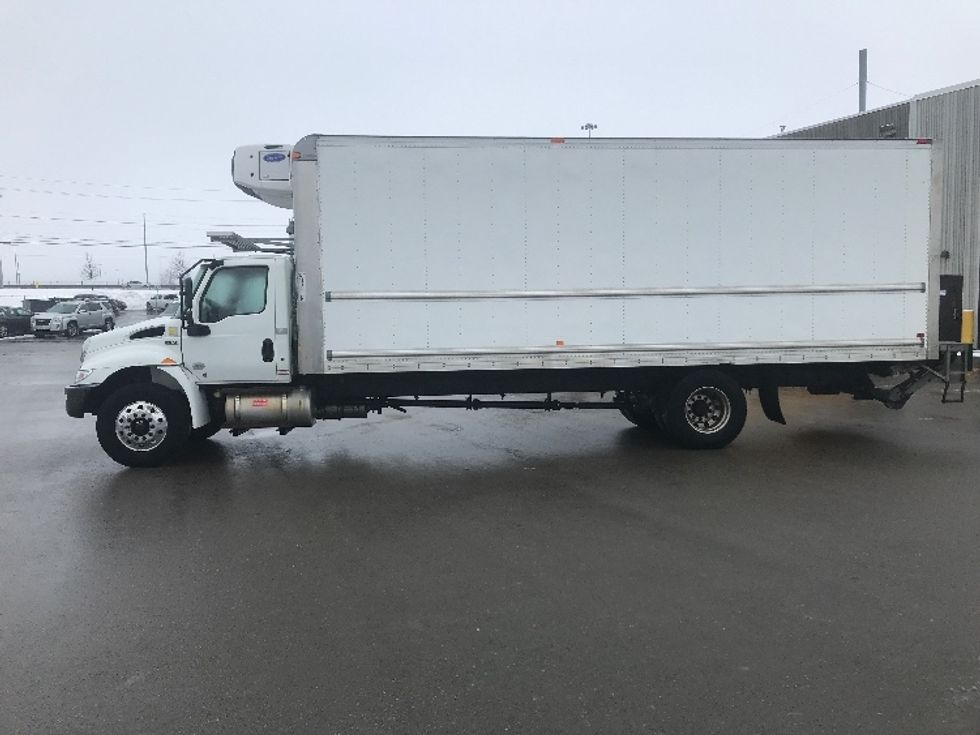 Refrigerated Truck-Light and Medium Duty Trucks-International-2020-MV607-Oshawa-ON-246,487\n\t\tkm-$ 67,750 - Image 4