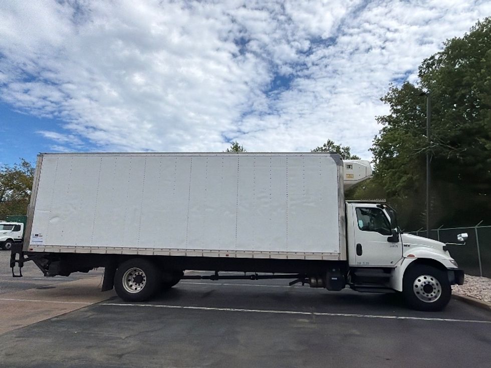 Refrigerated Truck-Light and Medium Duty Trucks-International-2020-MV607-Parsippany-NJ-147,510\n\t\tmiles-$ 62,250 - Image 15