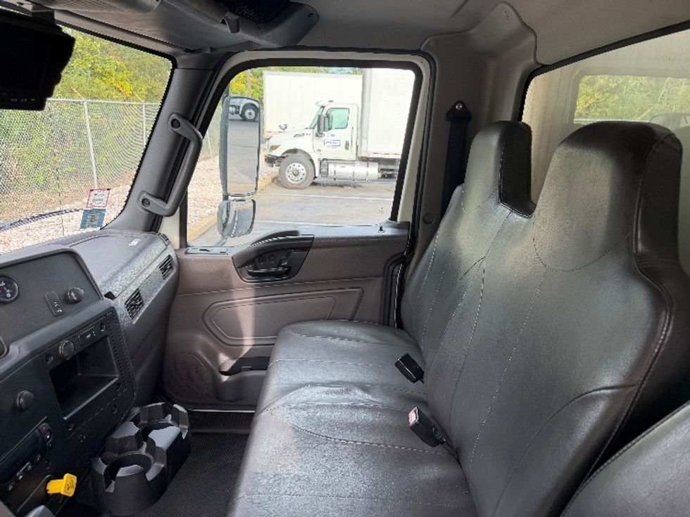 Refrigerated Truck-Light and Medium Duty Trucks-International-2020-MV607-Parsippany-NJ-147,510\n\t\tmiles-$ 62,250 - Image 19