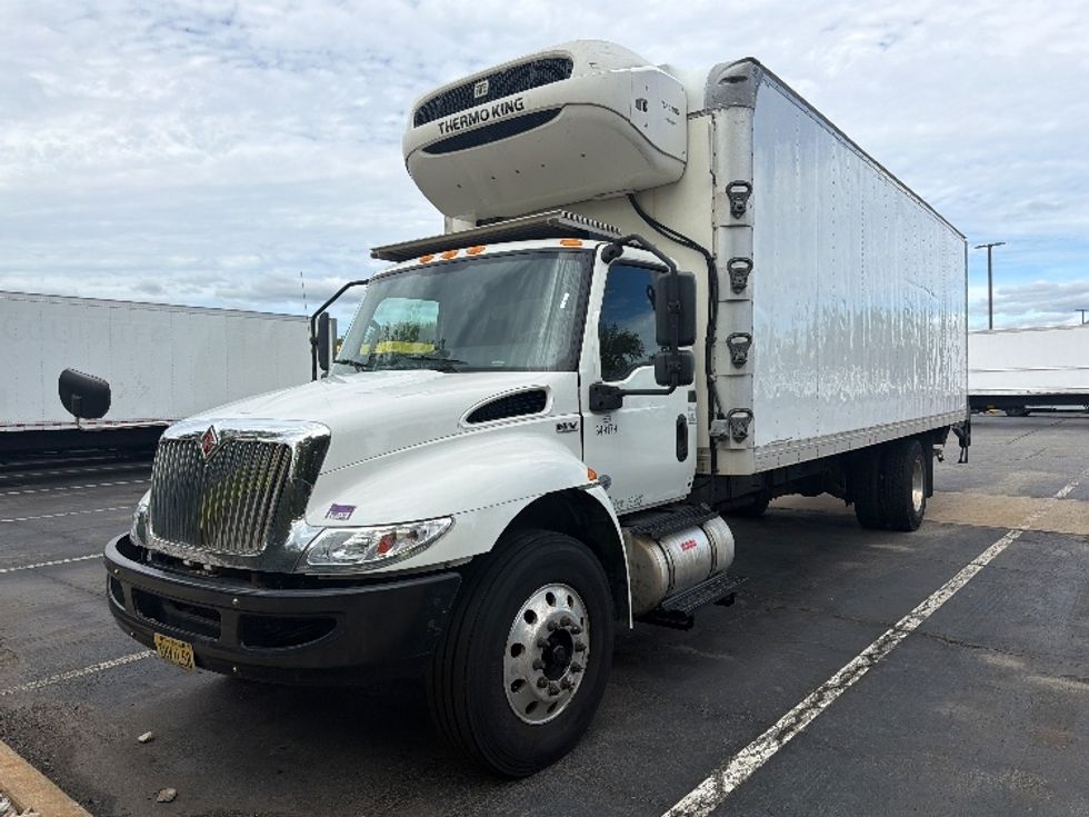 Refrigerated Truck-Light and Medium Duty Trucks-International-2020-MV607-Parsippany-NJ-147,510\n\t\tmiles-$ 62,250 - Image 3