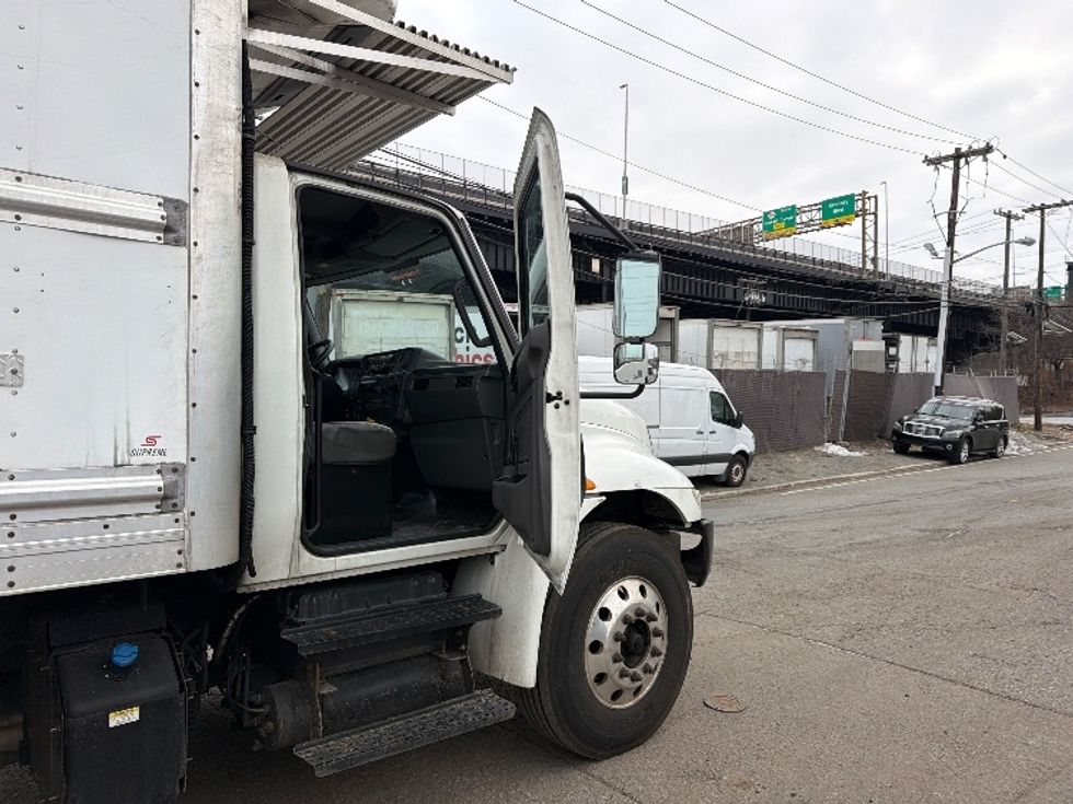 Refrigerated Truck-Light and Medium Duty Trucks-International-2020-MV607-Parsippany-NJ-166,521\n\t\tmiles-$ 52,000 - Image 20