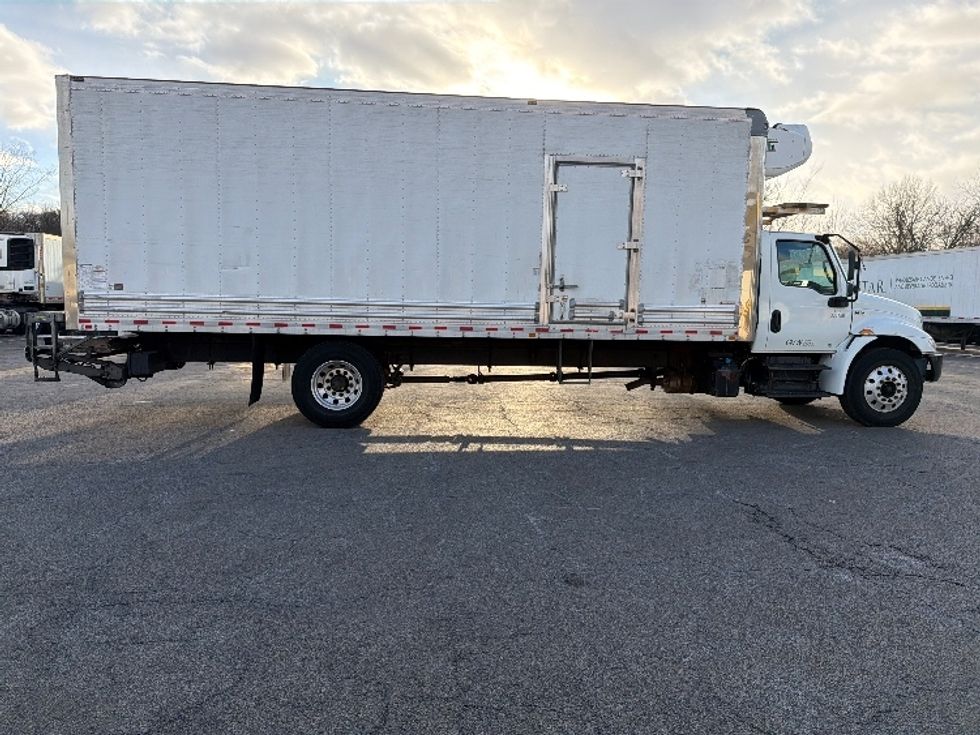 Refrigerated Truck-Light and Medium Duty Trucks-International-2020-MV607-Parsippany-NJ-178,498\n\t\tmiles-$ 51,500 - Image 15
