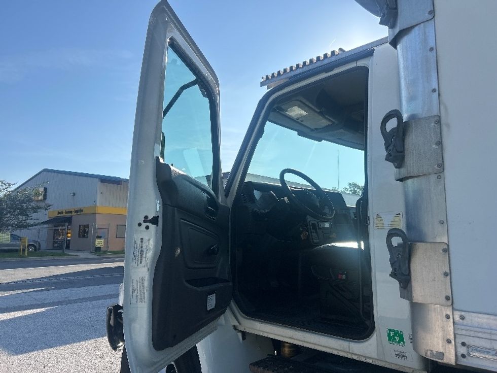 Refrigerated Truck-Light and Medium Duty Trucks-International-2020-MV607-Pensacola-FL-163,768\n\t\tmiles-$ 48,000 - Image 16